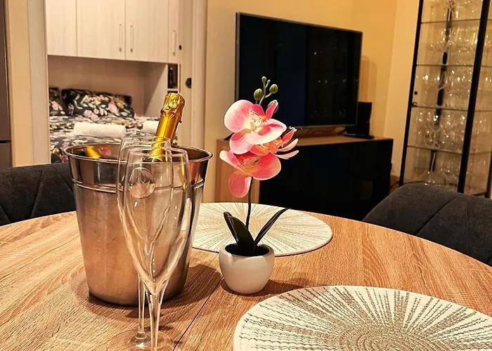 La Sosta Del Sommelier Romantic Wine&Garage
